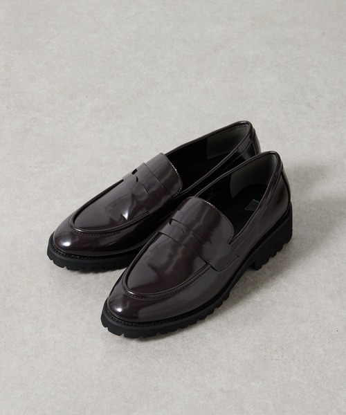 COLONY 2139(コロニートゥーワンスリーナイン)の「コインローファー(ローファー・レディース・ブラウン/ブラック・MEDIUM/LARGE)」の1枚目の写真