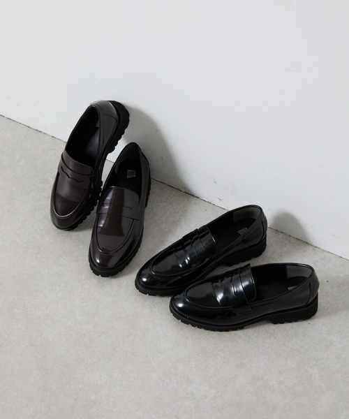 COLONY 2139(コロニートゥーワンスリーナイン)の「コインローファー(ローファー・レディース・ブラウン/ブラック・MEDIUM/LARGE)」の3枚目の写真