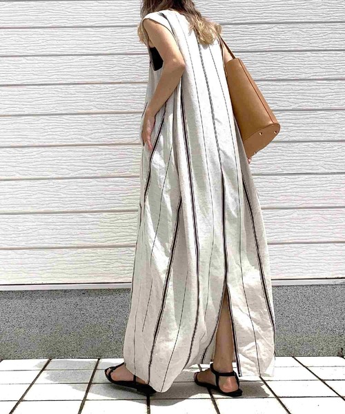 Q（キュー）の「ストライプ麻混ワンピース（ワンピース・レディース・カーキ系・MEDIUM）」の7枚目の写真