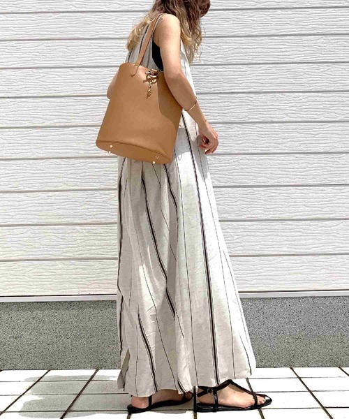 Q（キュー）の「ストライプ麻混ワンピース（ワンピース・レディース・カーキ系・MEDIUM）」の6枚目の写真