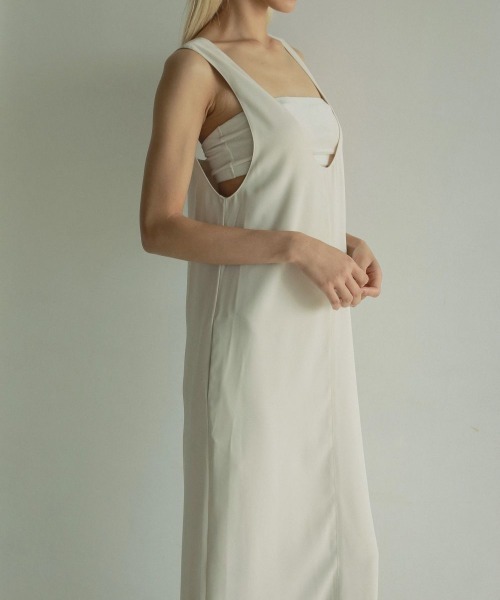anuke（アンヌーク）の「anuke Twill Uneck Onepiece ツイルUネック