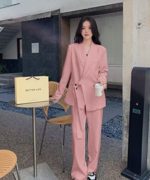 Ritzy（リッツィー）の「ベルトデザインテーラードジャケット+パンツ 2