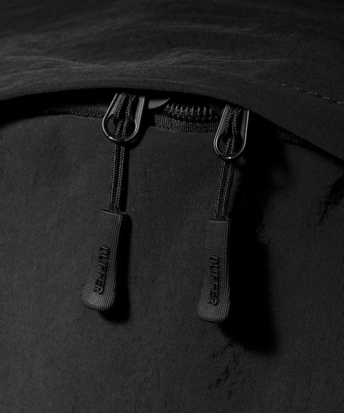 The DUFFER of ST.GEORGE(ザダファーオブセントジョージ)の「〔BLACK LABEL〕GYM BACKPACK:ジム バックパック リュック(バックパック/リュック・メンズ・ブラック・F)」の7枚目の写真