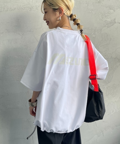 MIZUNO（ミズノ　）の「[MIZUNO/ミズノ] 別注 ドローコード付き バックプリントTシャツ（Tシャツ/カットソー・レディース・ブラック/グレイッシュベージュ/ホワイト・L/M/S/XL）」の11枚目の写真
