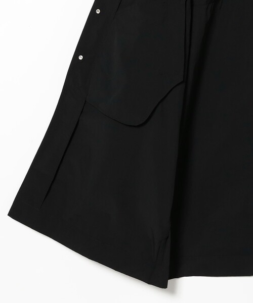 THE NORTH FACE（ザノースフェイス）の「THE NORTH FACE / ロールパック ジャーニーズ コート / ザ・ノースフェイス / 撥水 / 紫外線カット（その他アウター・レディース・ブラック/オフホワイト・MEDIUM）」の17枚目の写真