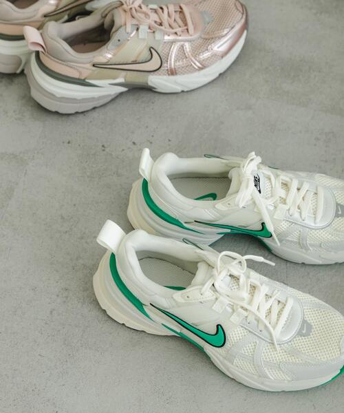 セール】NIKE V2Kラン（スニーカー）｜NIKE（ナイキ）の