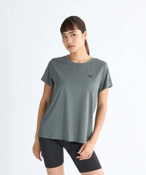 ROXY（ロキシー）の「UPLIFTING LIFE/ロキシー水陸両用ワンポイント半袖ロゴTシャツ（Tシャツ/カットソー・レディース・オレンジ/グレー/ブラック/ホワイト・LARGE/SMALL/MEDIUM）」の15枚目の写真