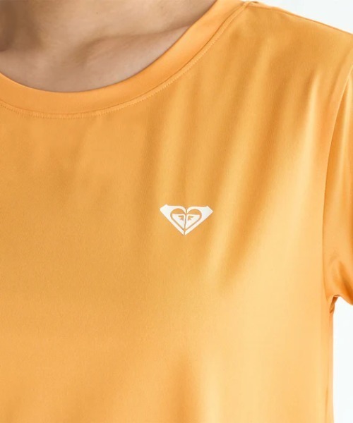 ROXY（ロキシー）の「UPLIFTING LIFE/ロキシー水陸両用ワンポイント半袖ロゴTシャツ（Tシャツ/カットソー・レディース・オレンジ/グレー/ブラック/ホワイト・LARGE/SMALL/MEDIUM）」の22枚目の写真