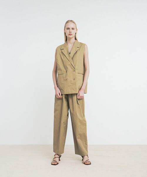 LAATO(ラート)の「slit tack pants(その他パンツ・レディース・キャメル/ダークグレー・FREE/TALL)」の8枚目の写真
