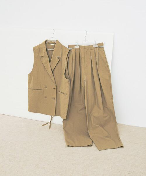 LAATO(ラート)の「slit tack pants(その他パンツ・レディース・キャメル/ダークグレー・FREE/TALL)」の12枚目の写真