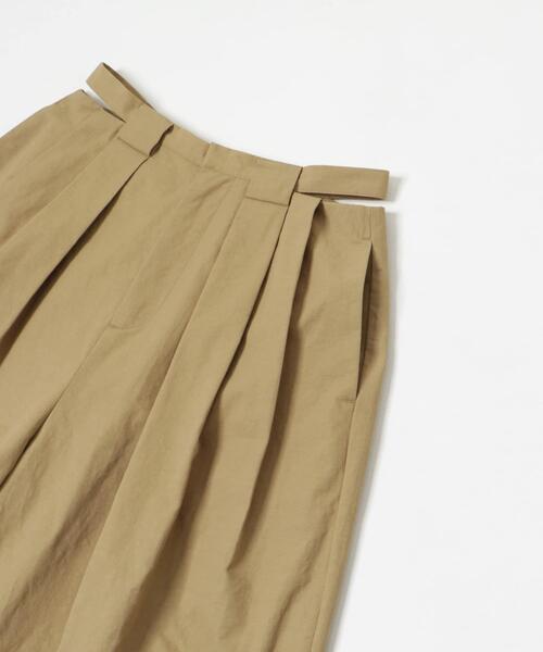 LAATO(ラート)の「slit tack pants(その他パンツ・レディース・キャメル/ダークグレー・FREE/TALL)」の15枚目の写真
