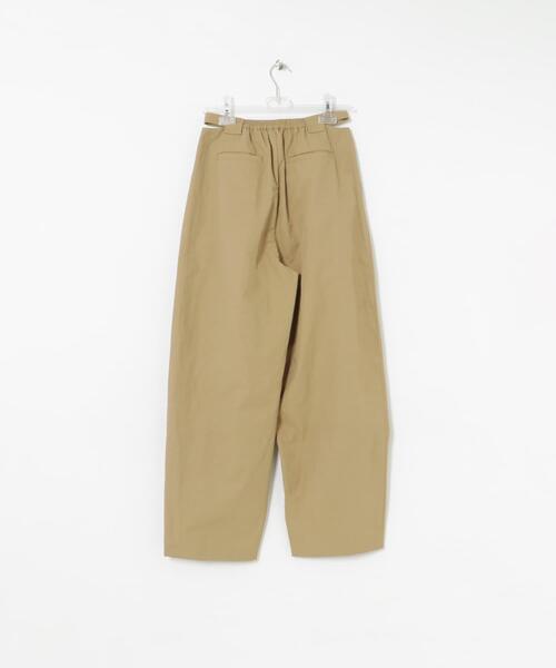 LAATO(ラート)の「slit tack pants(その他パンツ・レディース・キャメル/ダークグレー・FREE/TALL)」の17枚目の写真