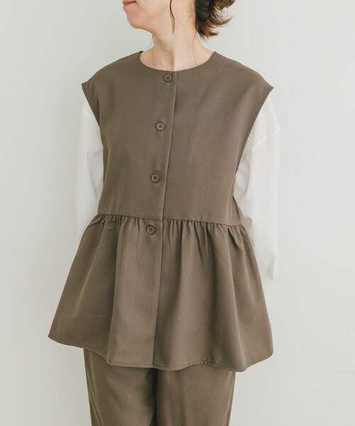 ITEMS URBANRESEARCH（アイテムズ アーバンリサーチ）の「ペプラムブラウス×パンツ3セット（セットアップ・レディース・ブラック/モカ/ホワイト系その他・FREE）」の21枚目の写真