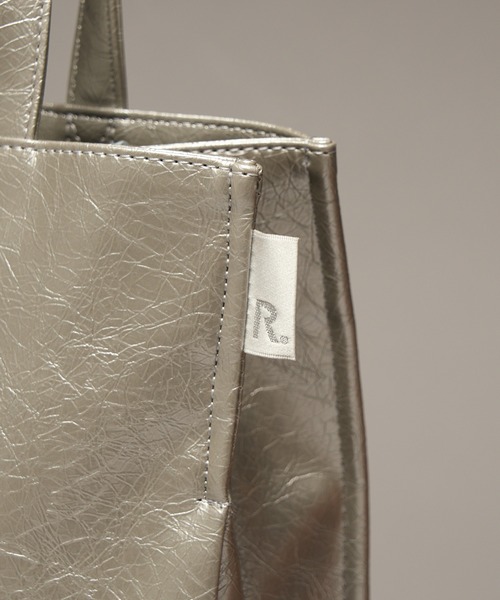 ROOTOTE(ルートート)の「【ROOTOTE】トートバッグ LT.アーキャトル.Classic-B(トートバッグ・レディース・ゴールド/ネイビー/ブラック系1/シルバー/ブラック・FREE)」の15枚目の写真