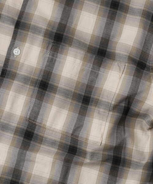 ITEMS URBANRESEARCH(アイテムズ アーバンリサーチ)の「オンブレチェック ロングスリーブシャツ(シャツ/ブラウス・メンズ・ベージュ/ブラック/ブラウン・LARGE/MEDIUM)」の10枚目の写真