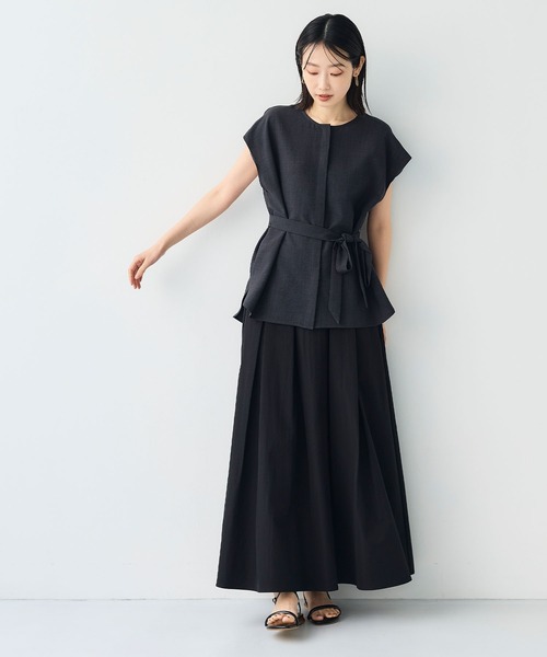 CROSS FUNCTION（クロスファンクション）の「《シワになりにくい》サマナチュラ リネンライクベルト付きフレンチスリーブブラウス【CF/クロスファンクション】（シャツ/ブラウス・レディース・ライトベージュ/チャコールグレー・M/L/LL）」の20枚目の写真