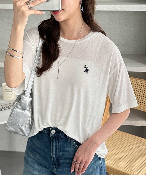 U.S. POLO ASSN.(ユーエスポロアッスン)の「GeeRA別注【U.S. POLO ASSN.】ワンポイント刺繍スラブシアーカラー&ボーダーTシャツ(Tシャツ/カットソー・レディース・オートミール/ホワイト系その他/ピンク/オフホワイト/ブラック・LARGE/X-LARGE/MEDIUM/SMALL)」の1枚目の写真