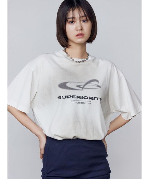 EMODA 新作　Tシャツ セール】アートグラフィックオーバーTシャツ（Tシャツ