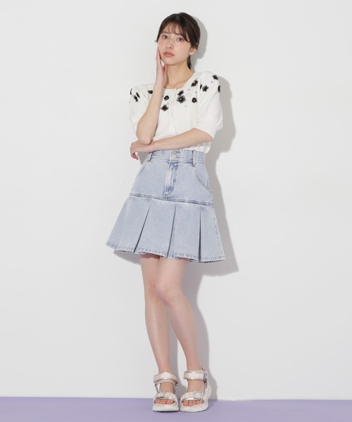 JILL by JILL STUART(ジルバイジルスチュアート)の「◇3Dフラワーニットトップス(ニット/セーター・レディース・ホワイト/ブラック・FREE)」の8枚目の写真