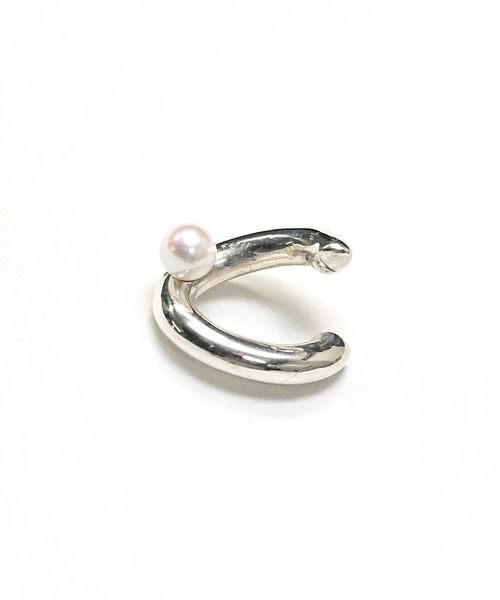HERGO（ハーゴ）の「NP:HERGO PEARL EAR CUFF S SV-925（イヤーカフ・メンズ・ホワイト・FREE）」の3枚目の写真