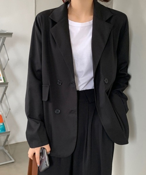 SallyLunn(サリーラン)の「薄手ダブル テーラードジャケット(テーラードジャケット・レディース・ブラック/ベージュ・MEDIUM/LARGE)」の1枚目の写真