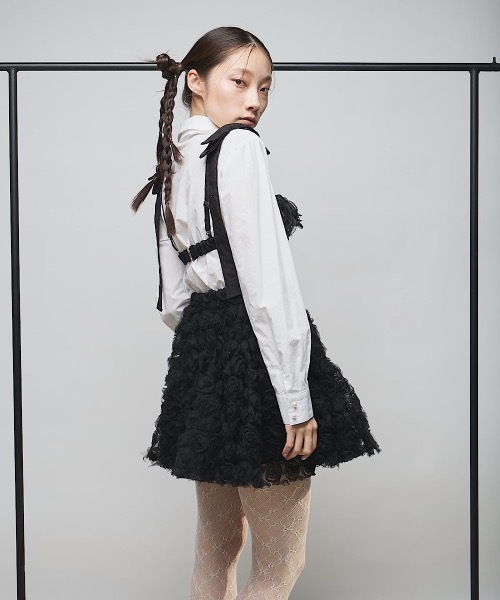 PAIN（ペイン）の「ショルダーリボンシャツ（シャツ/ブラウス・レディース・ホワイト/ホワイト×ブラック/ブラック×ホワイト・FREE）」の7枚目の写真