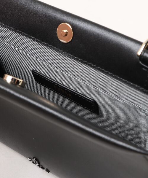 FURLA（フルラ）の「フルラ マイフルラ (Furla Myfurla) ミニクラッチ（クラッチバッグ・レディース・ホワイト系その他/ブラック・ONE SIZE）」の12枚目の写真