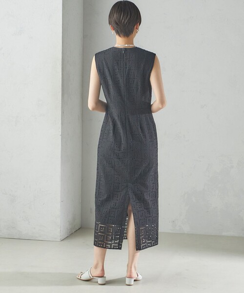 SHIPS（シップス）の「〈手洗い可能〉Broche スクエア レース Iライン ワンピース（ワンピース・レディース・ブラック/オフホワイト・38/36）」の12枚目の写真