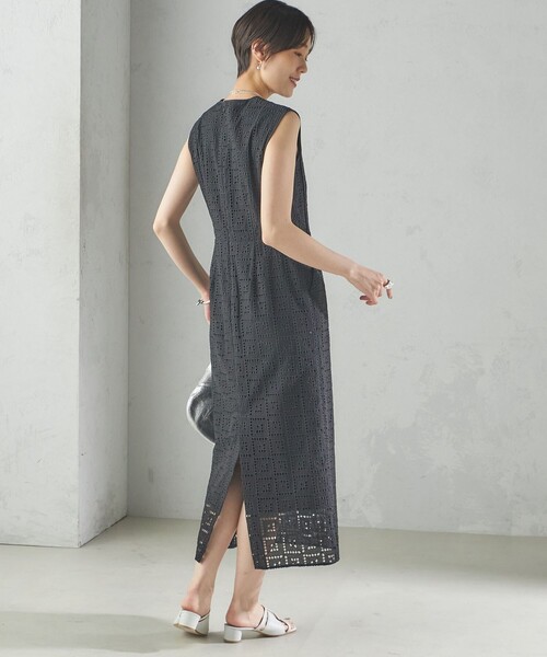 SHIPS（シップス）の「〈手洗い可能〉Broche スクエア レース Iライン ワンピース（ワンピース・レディース・ブラック/オフホワイト・38/36）」の13枚目の写真
