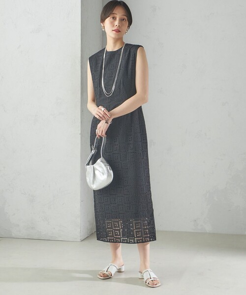 SHIPS（シップス）の「〈手洗い可能〉Broche スクエア レース Iライン ワンピース（ワンピース・レディース・ブラック/オフホワイト・38/36）」の16枚目の写真