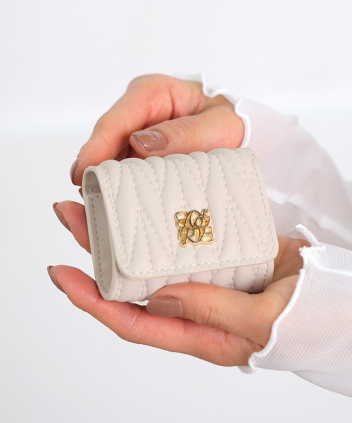 ALTROSE（アルトローズ）の「AirPodsケース  キルト ポーチ イヤホンケース バッグチャーム  AirPods ロージア（ヘッドフォン/イヤホン・レディース・ピンク/ブルー/ブラック/アイボリー/グレイッシュベージュ・FREE）」の13枚目の写真