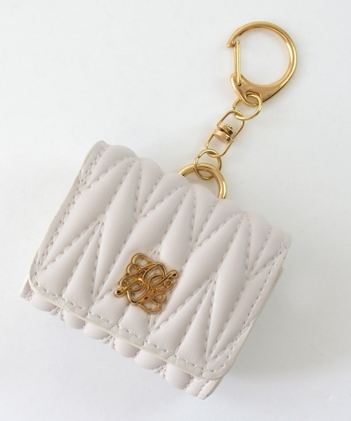 ALTROSE（アルトローズ）の「AirPodsケース  キルト ポーチ イヤホンケース バッグチャーム  AirPods ロージア（ヘッドフォン/イヤホン・レディース・ピンク/ブルー/ブラック/アイボリー/グレイッシュベージュ・FREE）」の18枚目の写真