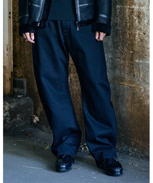 wjk（ダヴルジェイケイ）の「wide banana denim (OW)（デニムパンツ・メンズ・ブラック/インディゴブルー・SMALL/MEDIUM/LARGE/X-LARGE）」の12枚目の写真