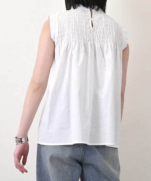 STYLEBLOCK（スタイルブロック）の「リネンタッチシャーリングノースリーブブラウス（シャツ/ブラウス・レディース・ブラック/ブルー/ホワイト/レッド・M）」の6枚目の写真