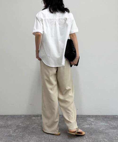 fredy emue(フレディエミュ)の「シルキーリネンイージーパンツ(その他パンツ・レディース・ベージュ/ネイビー/カーキ/ブラック・38/36)」の13枚目の写真