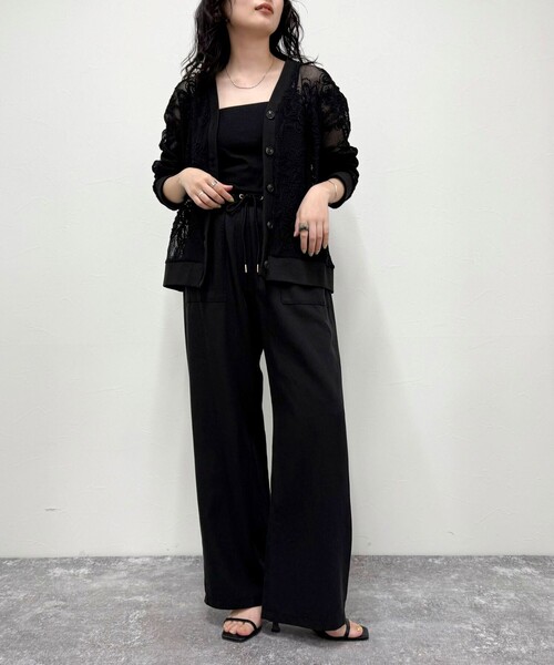 fredy emue(フレディエミュ)の「シルキーリネンイージーパンツ(その他パンツ・レディース・ベージュ/ネイビー/カーキ/ブラック・38/36)」の12枚目の写真