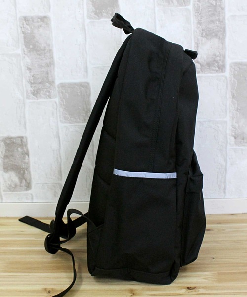 Carhartt（カーハート）の「クラシック バックパック CLASSIC BACKPACK 21L（バックパック/リュック・メンズ・ブラック/ブラウン・FREE）」の8枚目の写真