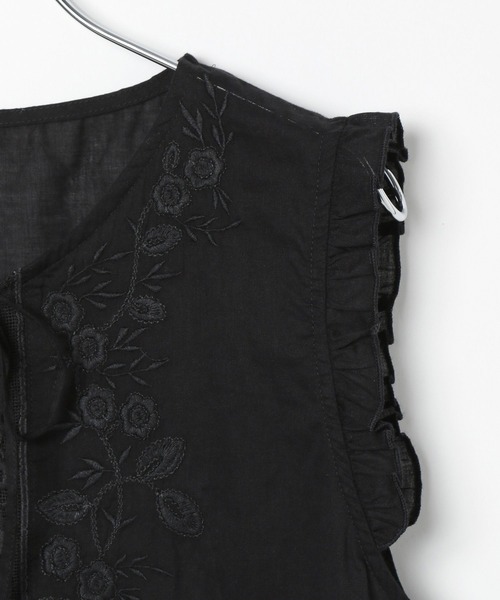 LEPSIM（レプシィム）の「レースリボンベスト　243202（ベスト・レディース・ブラック/オフホワイト・FREE）」の3枚目の写真