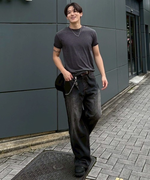Chikashitsu +（チカシツプラス）の「【Chikashitsu +】dirty wash semi wide denim / 【チカシツプラス】ダーティーウォッシングセミワイドデニムパンツ＜着用動画あり＞（デニムパンツ・メンズ・ブラック/ブルー・M/L）」の7枚目の写真