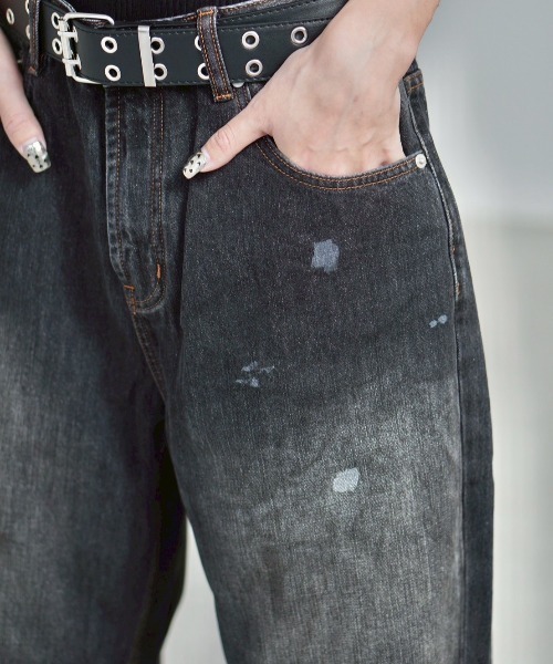 Chikashitsu +（チカシツプラス）の「【Chikashitsu +】dirty wash semi wide denim / 【チカシツプラス】ダーティーウォッシングセミワイドデニムパンツ＜着用動画あり＞（デニムパンツ・メンズ・ブラック/ブルー・M/L）」の22枚目の写真