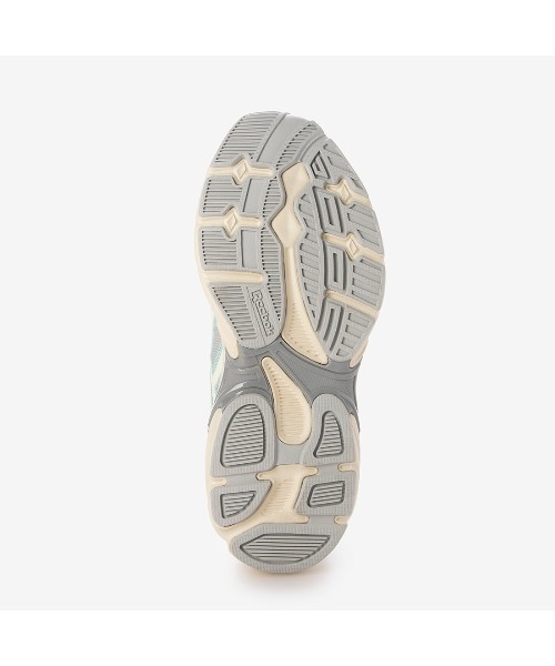 Reebok(リーボック)の「プレミアロード プラス Ⅵ / PREMIER ROAD PLUS VI(スニーカー・レディース・アイボリー/ホワイト・23.0cm/23.5cm/24.5cm/24.0cm/25.0cm/25.5cm/26.0cm)」の10枚目の写真