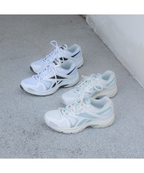 Reebok(リーボック)の「プレミアロード プラス Ⅵ / PREMIER ROAD PLUS VI(スニーカー・レディース・アイボリー/ホワイト・23.0cm/23.5cm/24.5cm/24.0cm/25.0cm/25.5cm/26.0cm)」の16枚目の写真