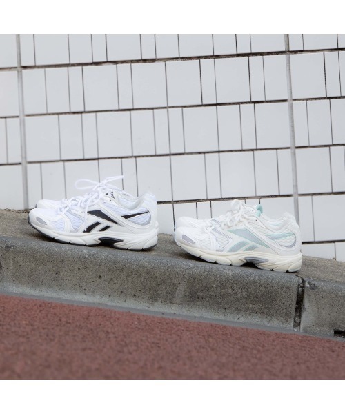Reebok(リーボック)の「プレミアロード プラス Ⅵ / PREMIER ROAD PLUS VI(スニーカー・レディース・アイボリー/ホワイト・23.0cm/23.5cm/24.5cm/24.0cm/25.0cm/25.5cm/26.0cm)」の17枚目の写真