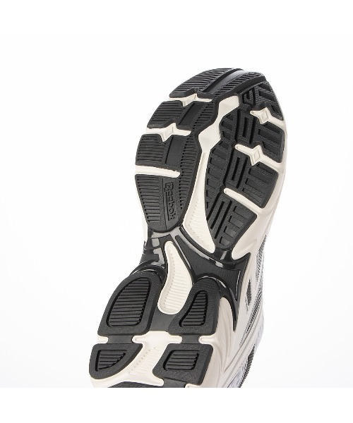 Reebok(リーボック)の「プレミアロード プラス Ⅵ / PREMIER ROAD PLUS VI(スニーカー・レディース・アイボリー/ホワイト・23.0cm/23.5cm/24.5cm/24.0cm/25.0cm/25.5cm/26.0cm)」の20枚目の写真