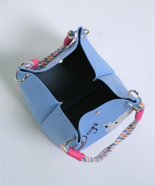 shopnikoniko（ショップニコニコ）の「コードストラップ カラフル ニットハンドバッグ（ハンドバッグ・レディース・グレー/ブルー/ピンク・フリー）」の10枚目の写真