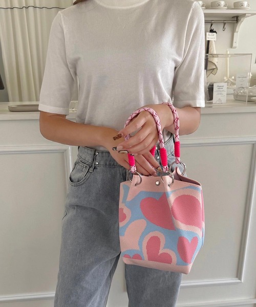 ニコバン ビーズフラワーハンドストラップ（キーホルダー）｜niko and