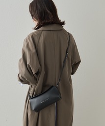 IACUCCI｜イアクッチのショルダーバッグ（ブラック/黒色系）通販