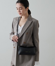 IACUCCI｜イアクッチのショルダーバッグ（ブラック/黒色系）通販