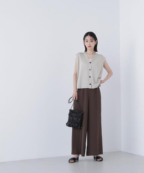 NATURAL BEAUTY BASIC(ナチュラルビューティーベーシック)の「◇スパークVネックニットベスト(ベスト・レディース・ダークブラウン/グレー/オフホワイト・FREE)」の21枚目の写真