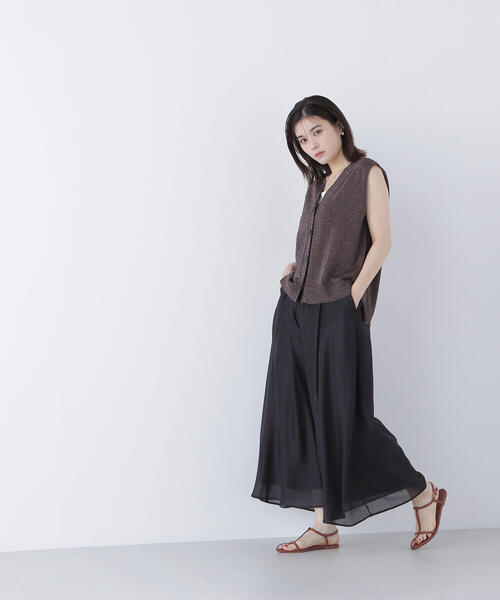 NATURAL BEAUTY BASIC（ナチュラルビューティーベーシック）の「◇スパークＶネックニットベスト（ベスト・レディース・ダークブラウン/グレー/オフホワイト・FREE）」の18枚目の写真